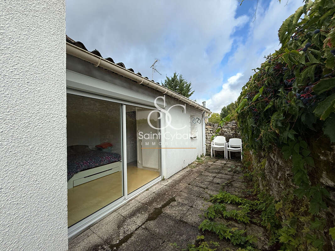 Maison à L&#039;ISLE-D&#039;ESPAGNAC