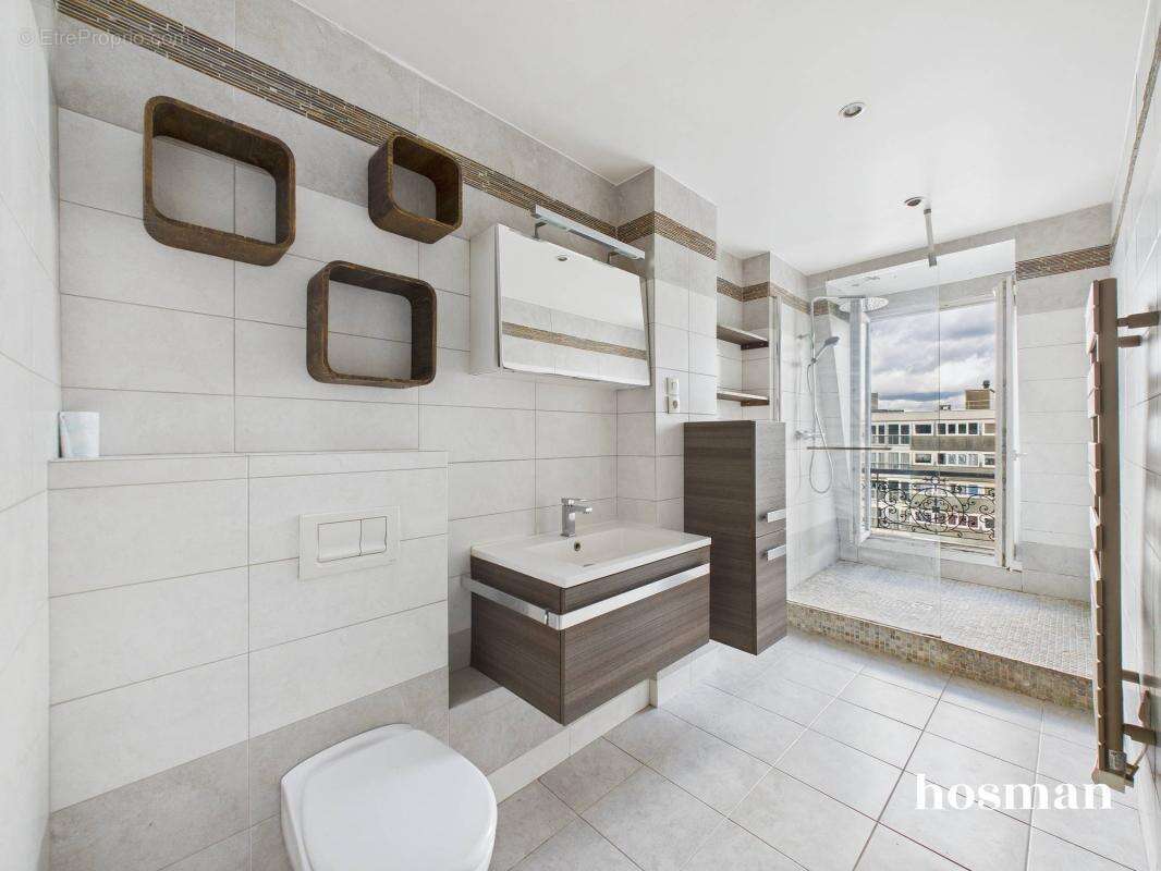 Appartement à PARIS-19E