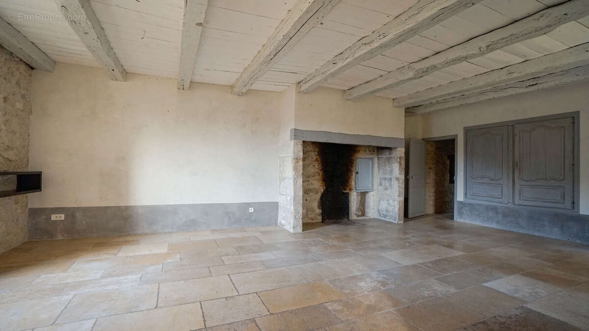 Maison à BAGAT-EN-QUERCY