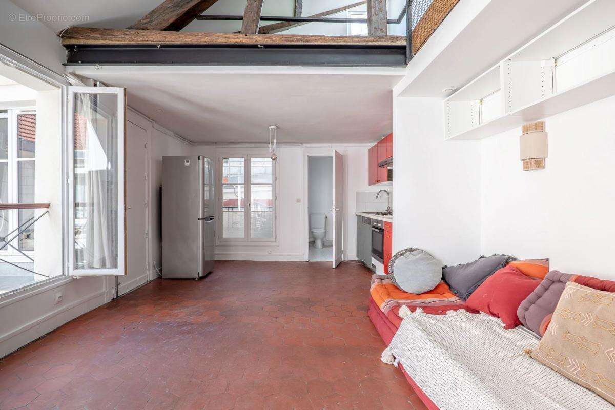 Appartement à PARIS-2E