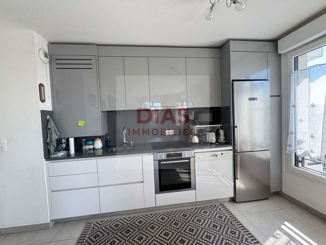 Appartement 65 m² à Pontault-Combault  - photo 4