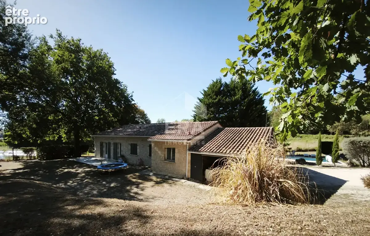 Photo Maison à Margueron au prix de 270 000€