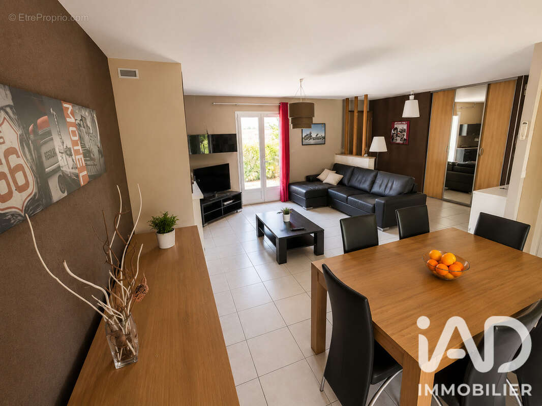 Maison 88 m² à Lusigny  - photo 4