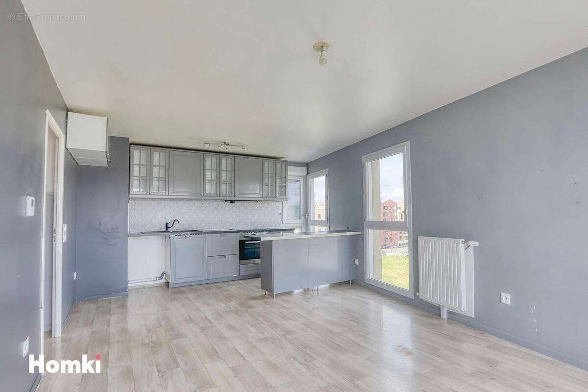 Appartement à MANTES-LA-VILLE