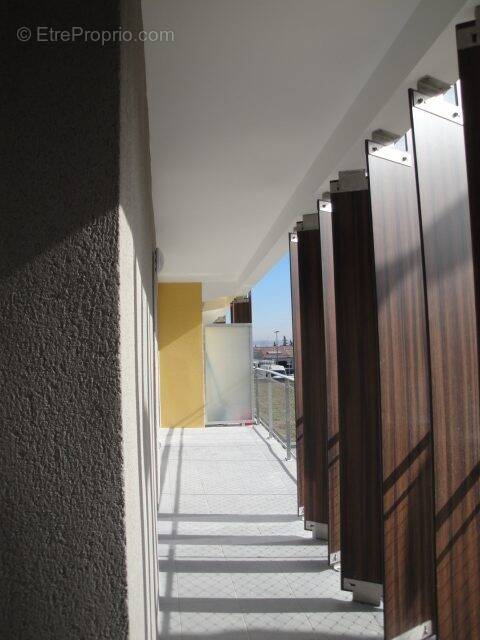 Appartement à CHATEAUNEUF-LES-MARTIGUES