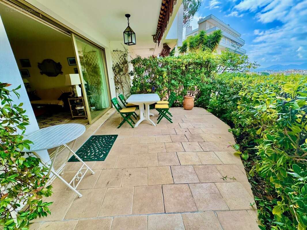 Appartement à CANNES