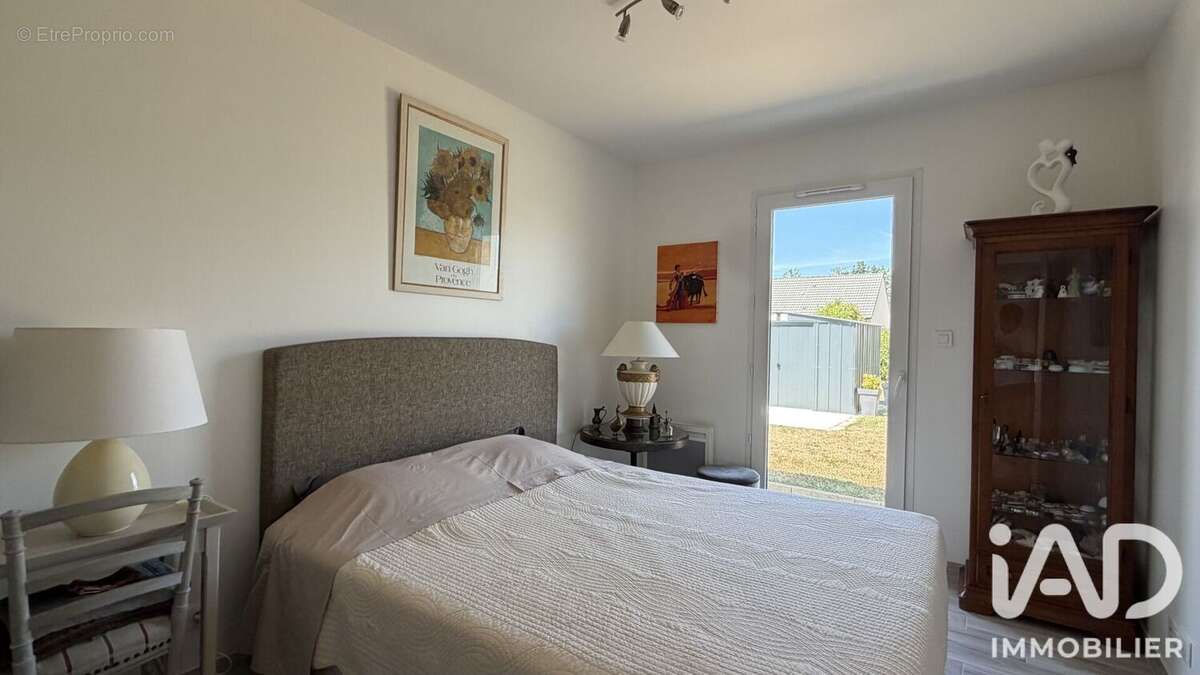 Maison 110 m² à Mereau  - photo 6