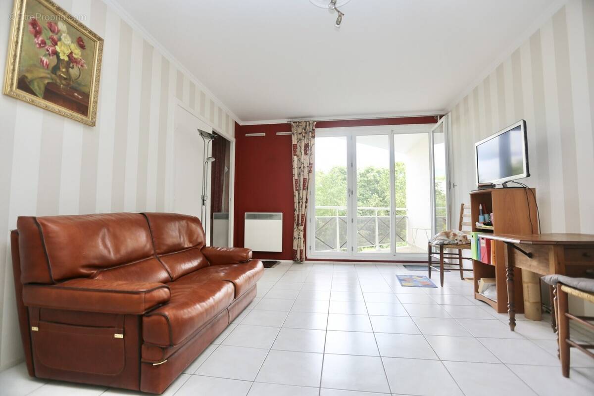 IMG_9102 - Appartement à ROSNY-SOUS-BOIS