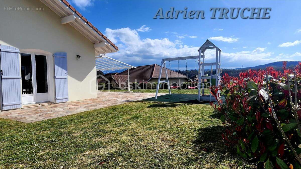 Maison à VETRAZ-MONTHOUX