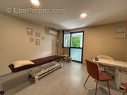 Commerce à SAINT-SULPICE