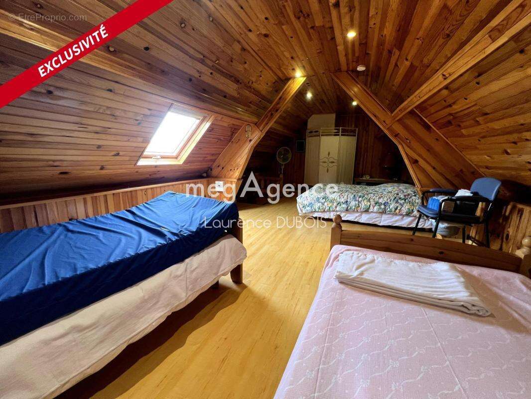Située dans un secteur calme d'Auchel à 2 min du bois de Saint Pierre et 2 min du centre ville, maison 4 chambres "Coup de coeur - photo 11