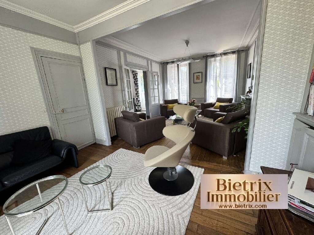 Maison 270 m² à L'isle-Adam  - photo 8