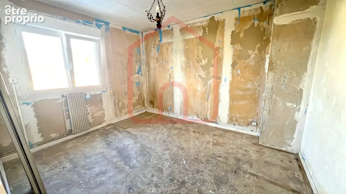 Maison semi-individuelle avec potentiel - 110 m2 - Lezennes - SOUS COMPROMIS - photo 8