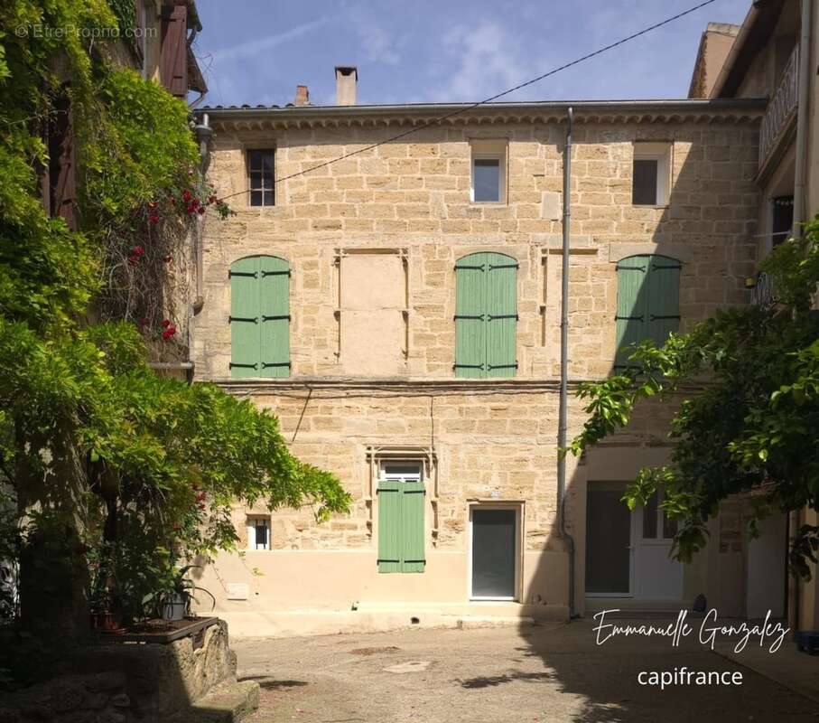 Maison de caractère entièrement rénovée 200m² avec 5 chambres ROUJAN (34) - photo 29