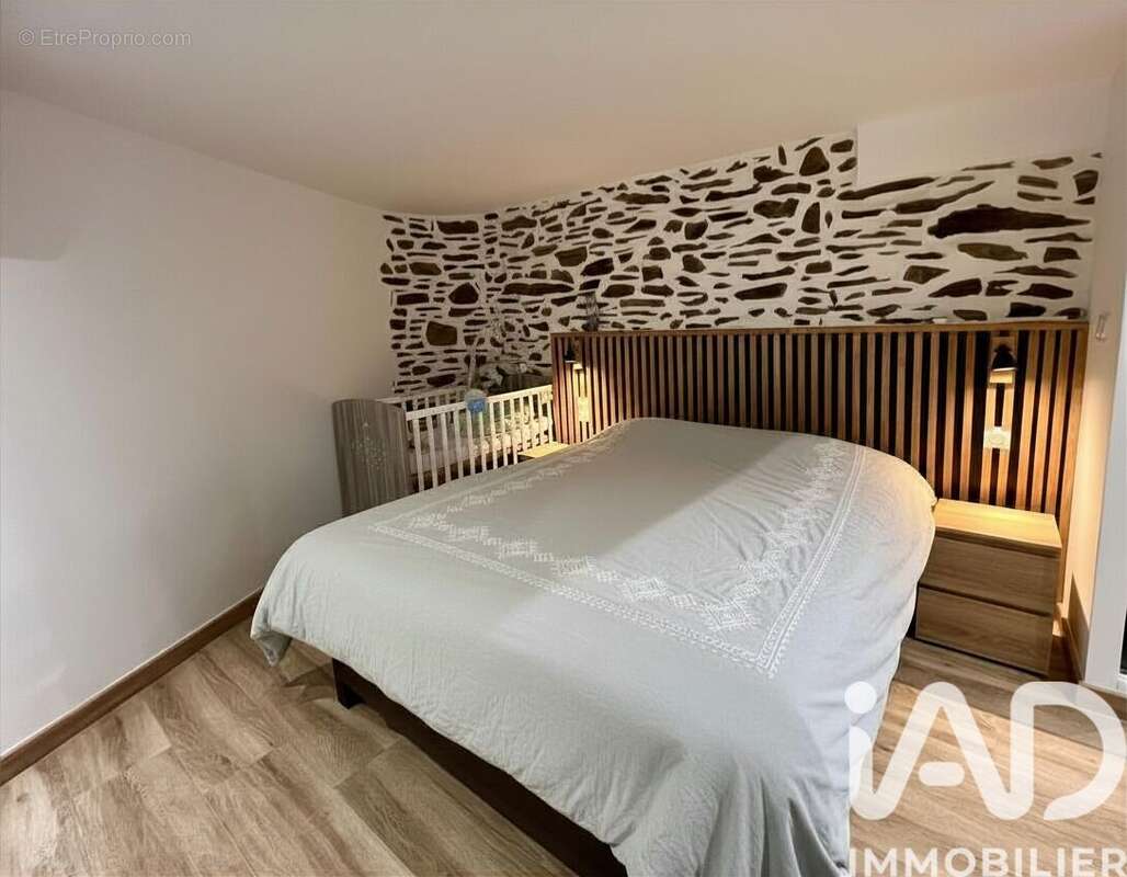 Photo 2 - Maison à LA GARDE-FREINET