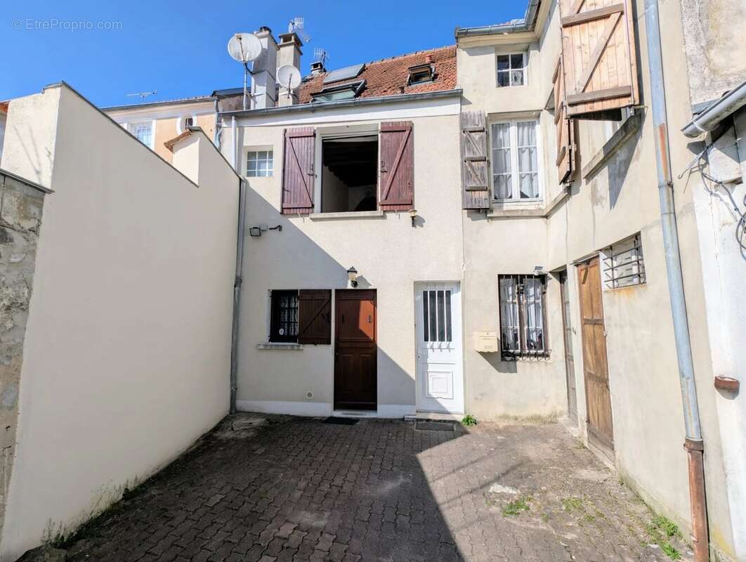Appartement à LIZY-SUR-OURCQ