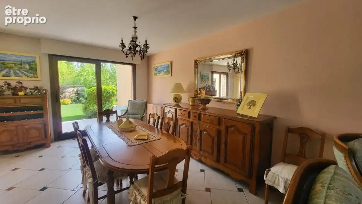 Traditionnelle au calme - 3 chambres - garage - jardin vue dégagée - 98 m² - photo 5