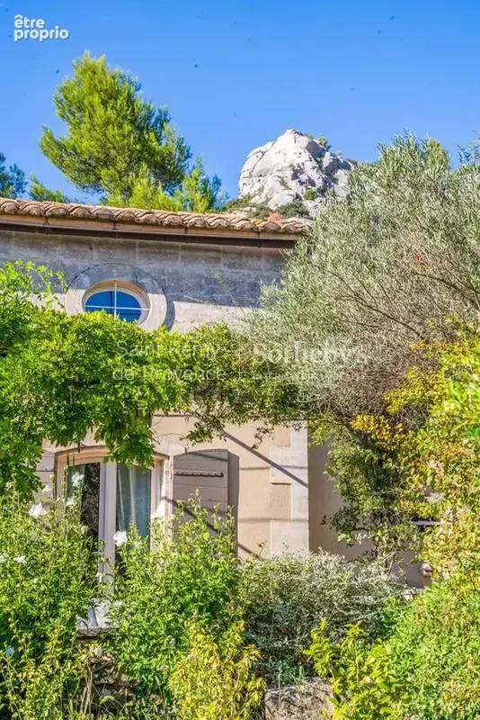 Propriété avec superbe vue située aux Baux de Provence - photo 3