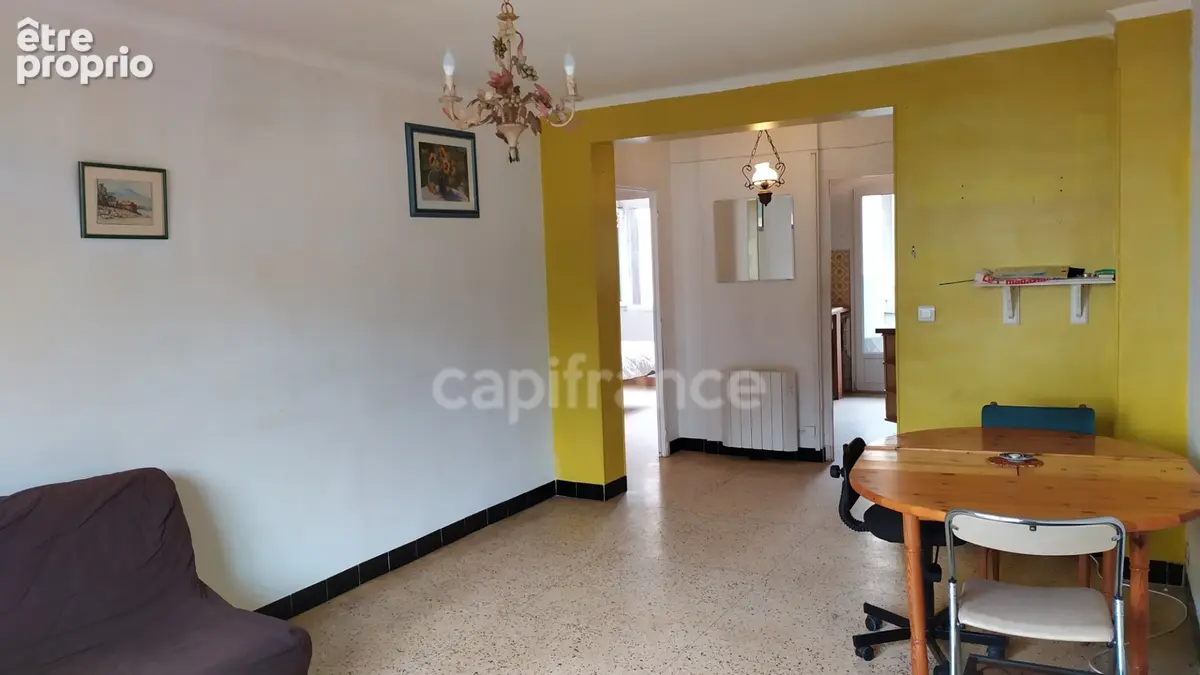 Dpt Bouches du Rhône (13), à vendre MARSEILLE 3EME ARRONDISSEMENT appartement T3 de 54,36 m² - photo 3