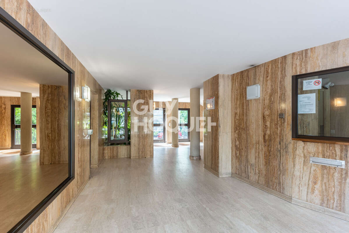 Appartement à PARIS-12E