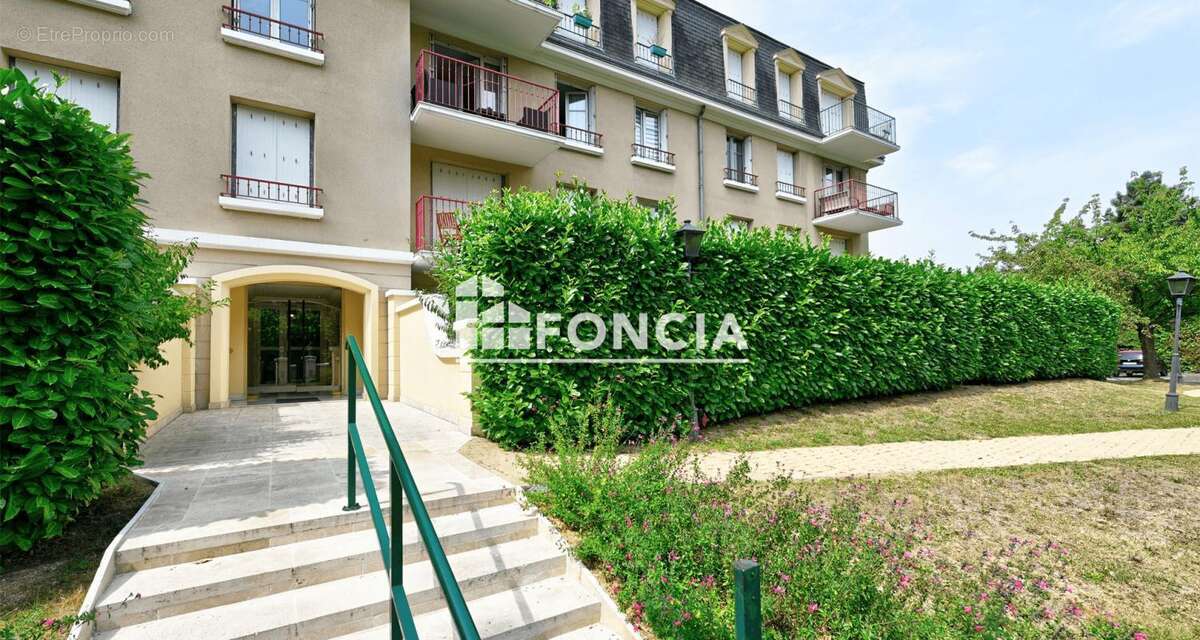 Appartement à MANTES-LA-VILLE