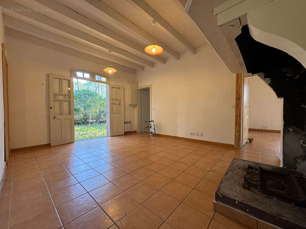 Maison à MOLIETS-ET-MAA