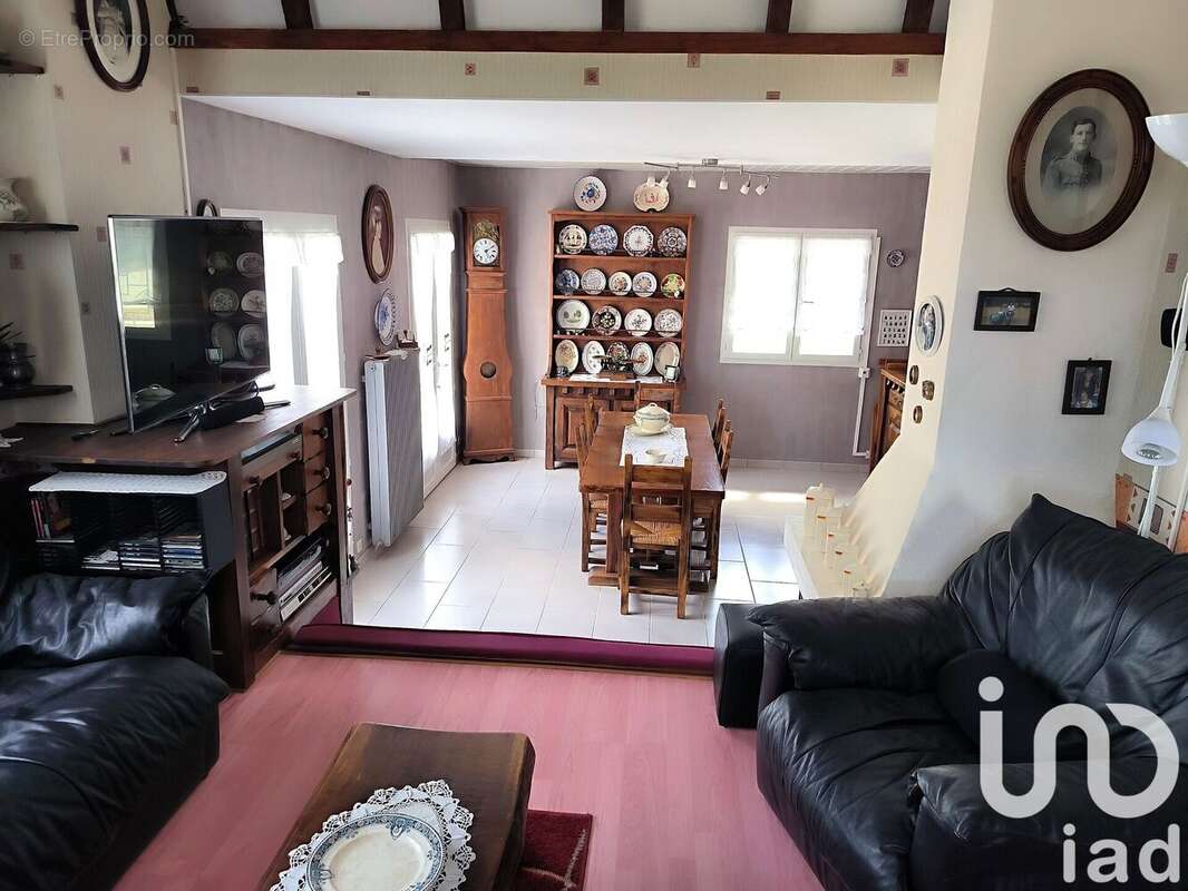 Photo 6 - Maison à TIZAC-DE-LAPOUYADE