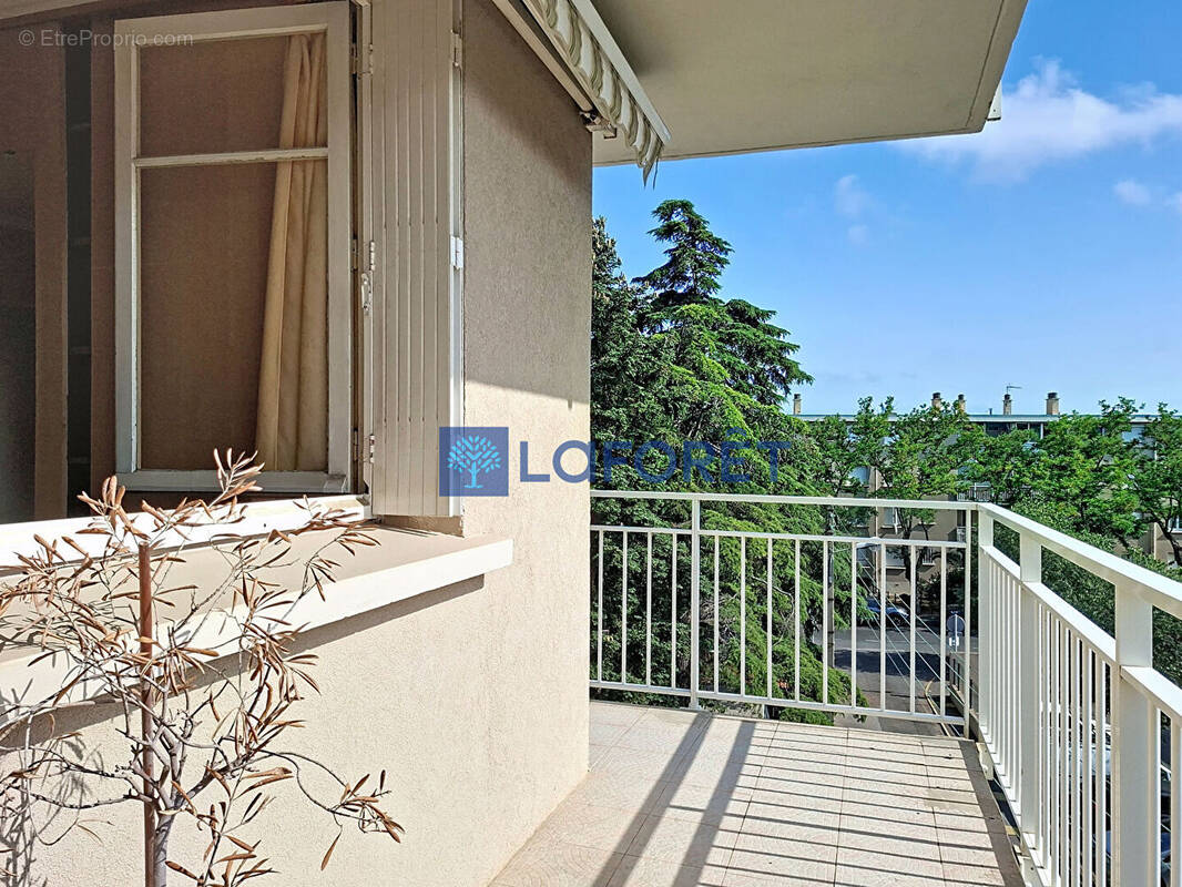 Appartement à LA VALETTE-DU-VAR