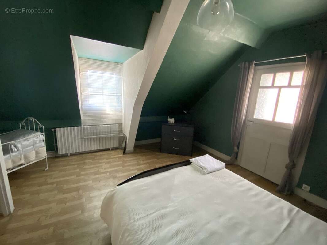 Maison à POUZAC