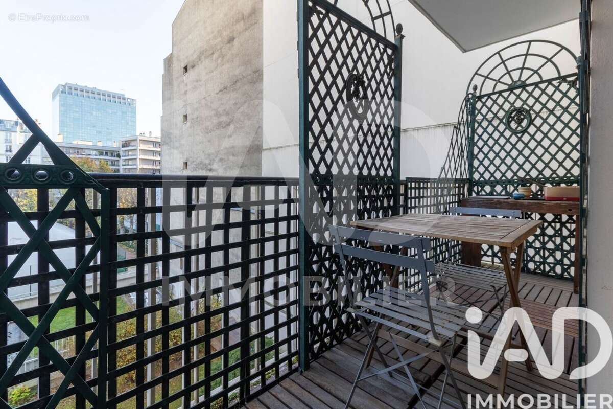 Photo 2 - Appartement à PARIS-15E