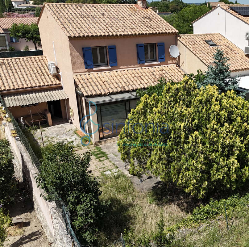 Maison de 105 m2 avec garage à À 15 min à pied du centre d'Uzès - photo 2