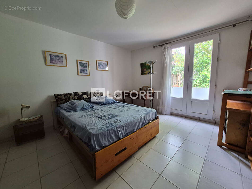 Maison au calme avec jacuzzi, garage et terrain - photo 5