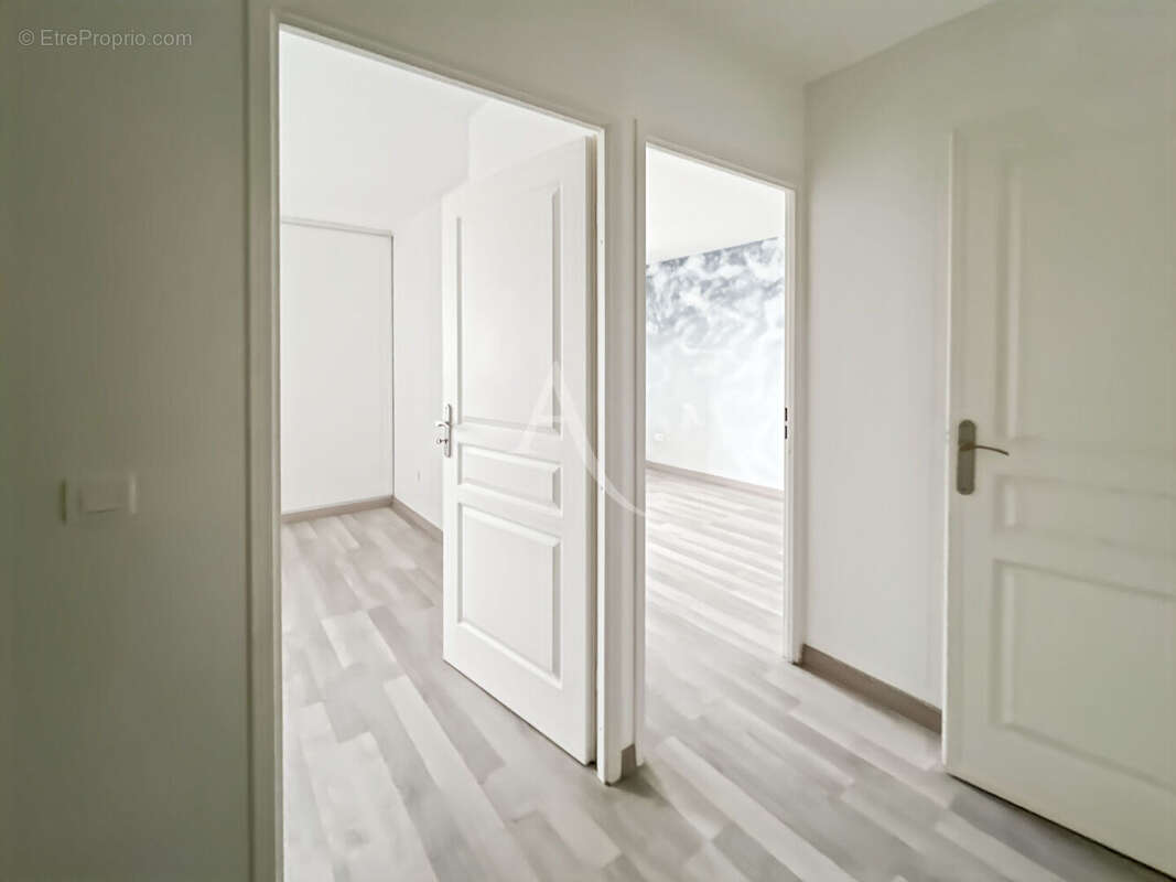 Appartement à VAUREAL
