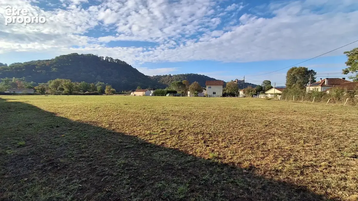 Terrain à BRETENOUX