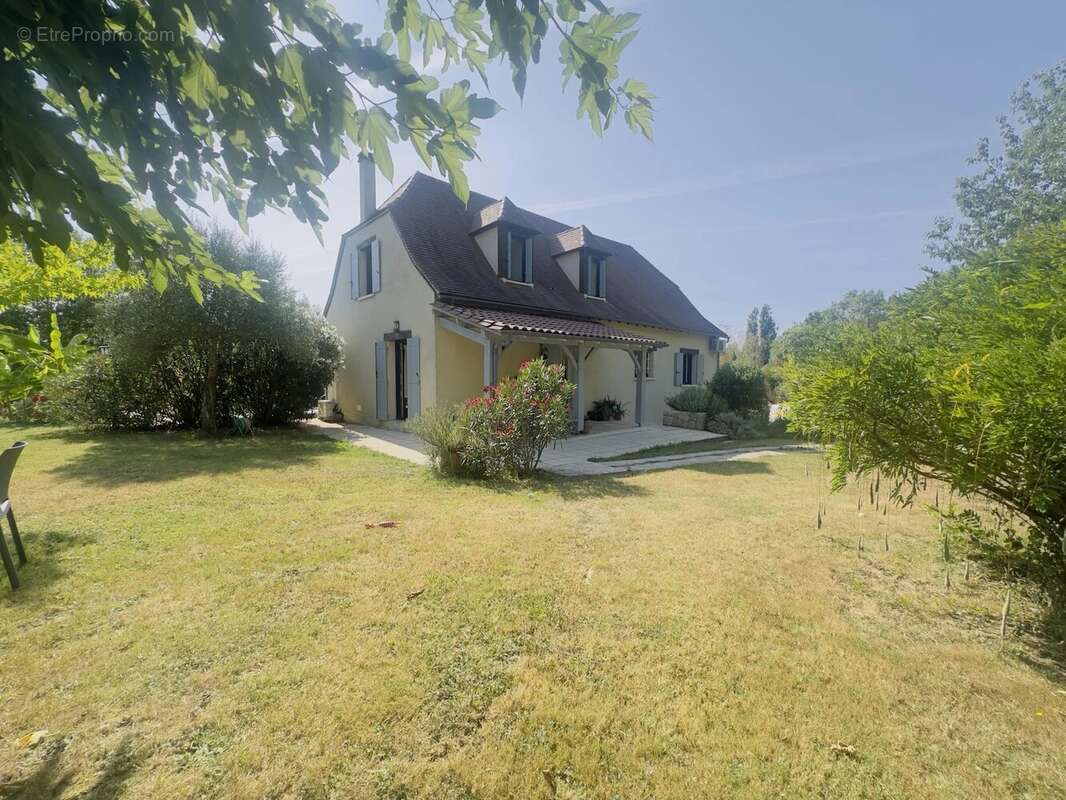 Magnifique maison périgourdine entièrement rénovée avec piscine - photo 20