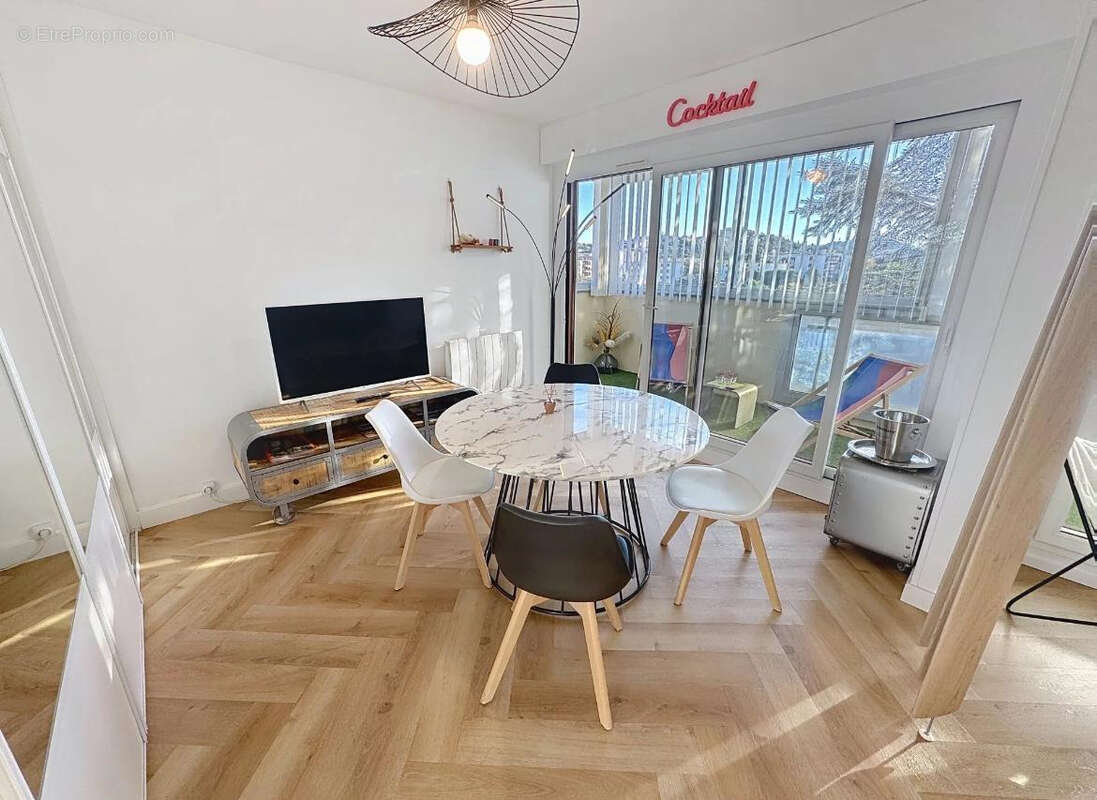 Appartement à SAINT-RAPHAEL