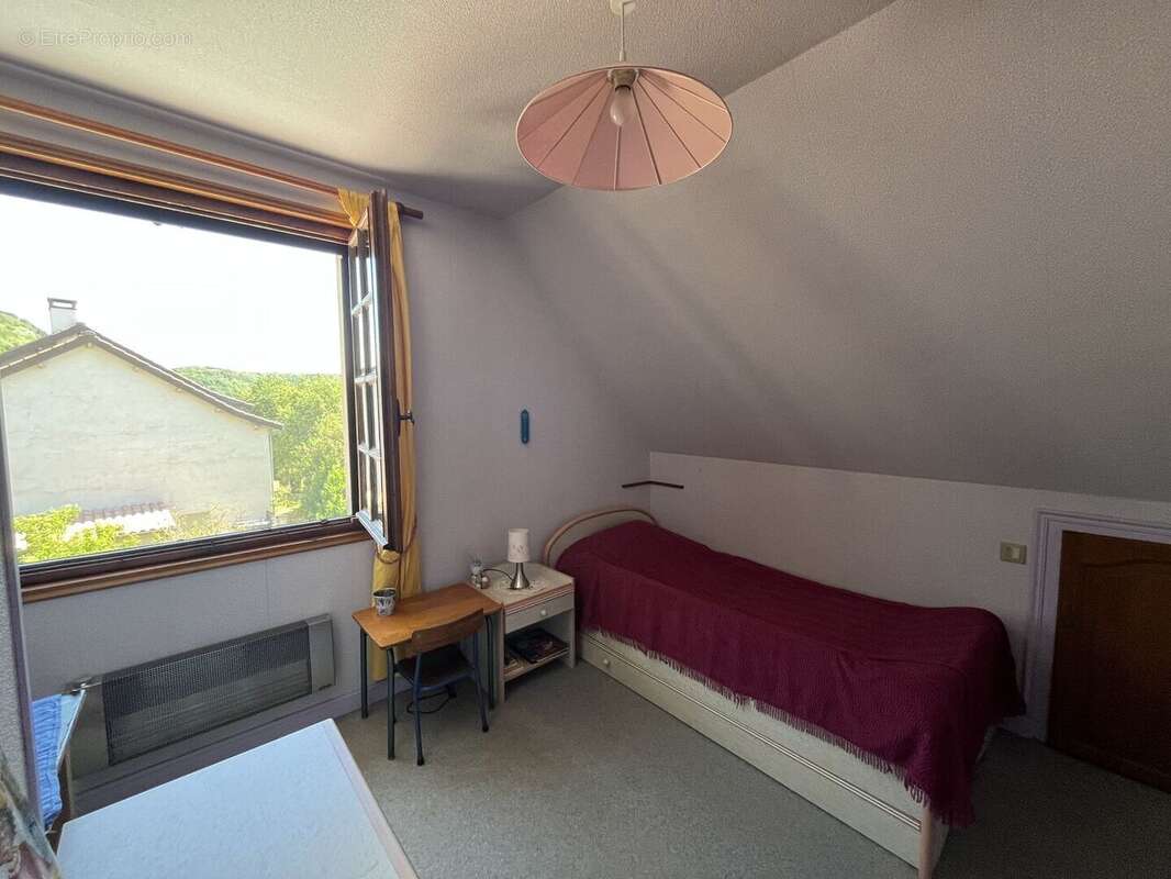 Chambre 5 - Maison à CAJARC