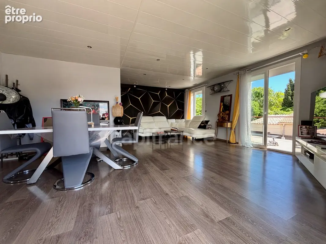 Poussan (34), à vendre maison p4 de 105 m2, terrain 613 m2, garage 103 m2, piscine, proche toutes commodités - photo 4