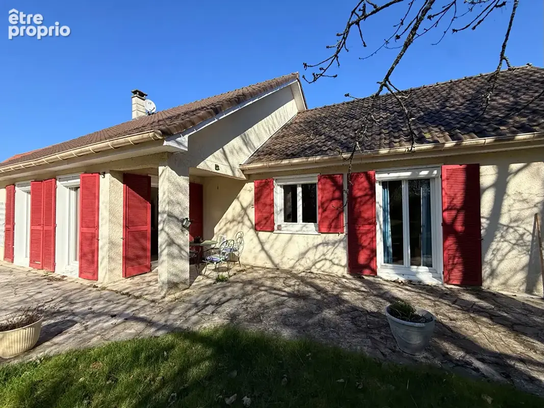 Maison de plain-pied dans le Domaine de Montmélian - photo 2