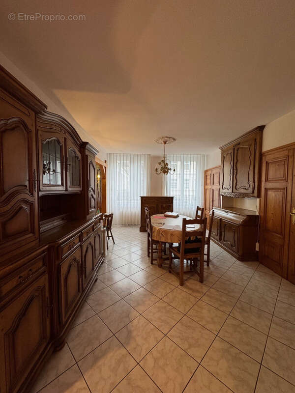 Appartement à SAINT-ETIENNE