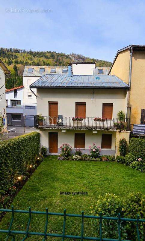 Maison à MOREZ