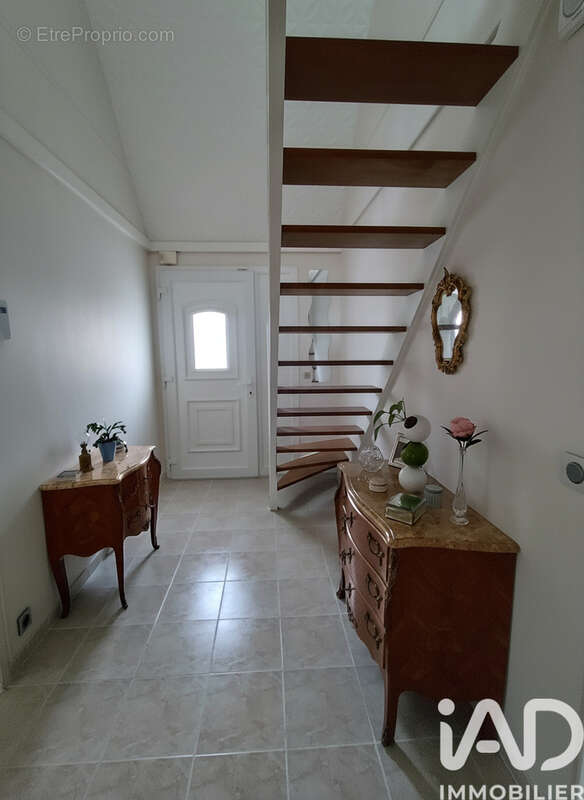 Photo 2 - Maison à MAFFLIERS