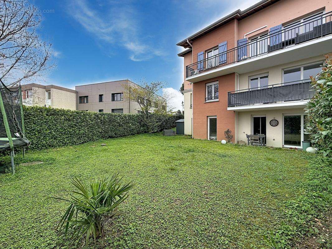 Appartement à TERNAY