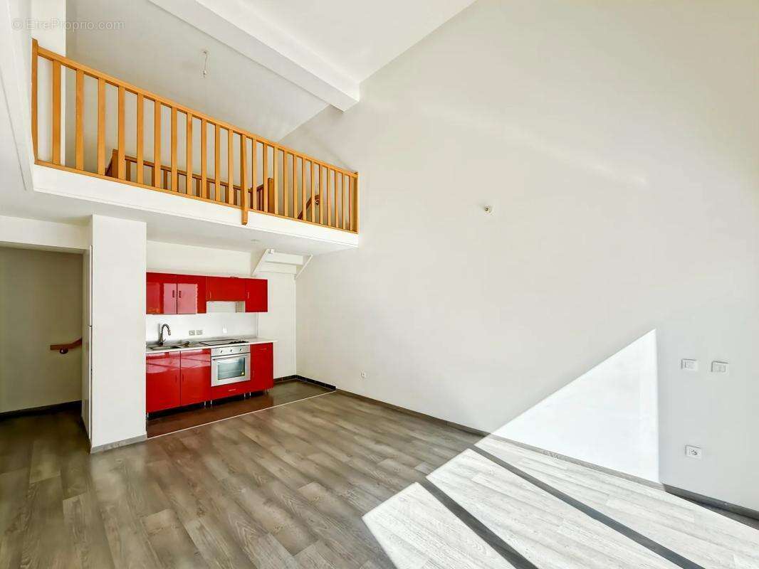 Appartement à RIS-ORANGIS