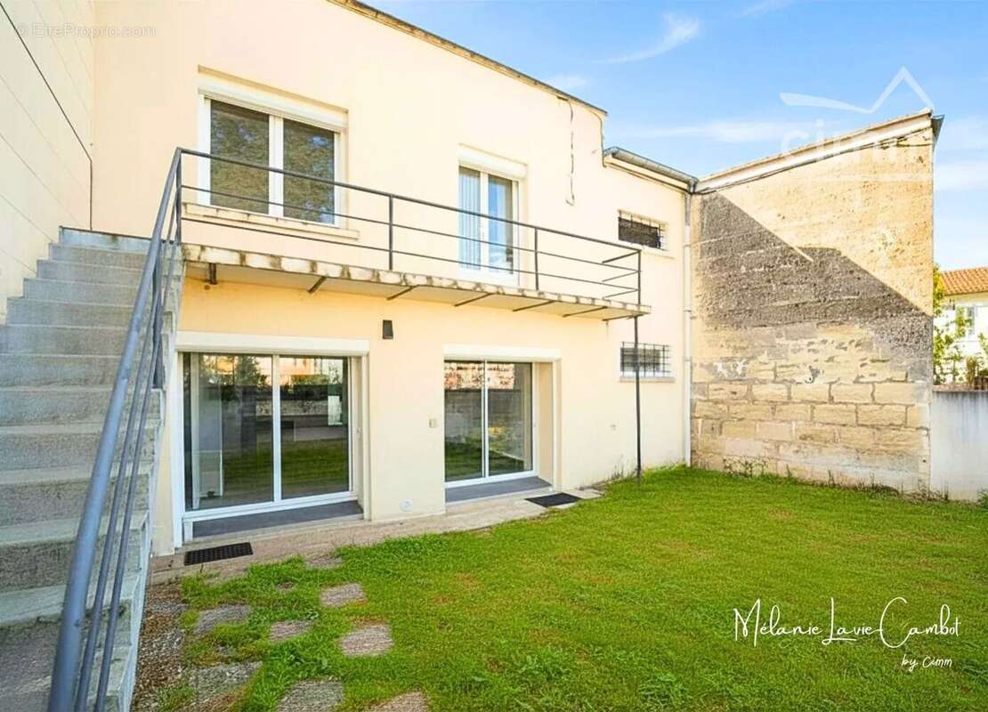 Maison à CAVIGNAC