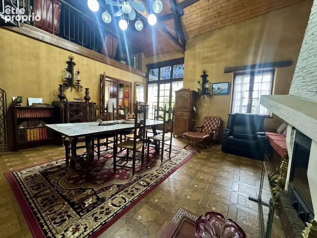 Auxy, longère, 3 chambres, garage, dépendances, tout a l'égout - photo 6
