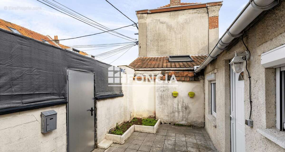 Maison à FACHES-THUMESNIL