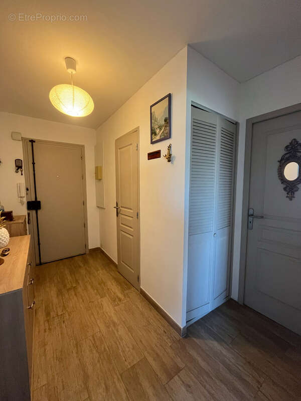 Appartement à SIX-FOURS-LES-PLAGES