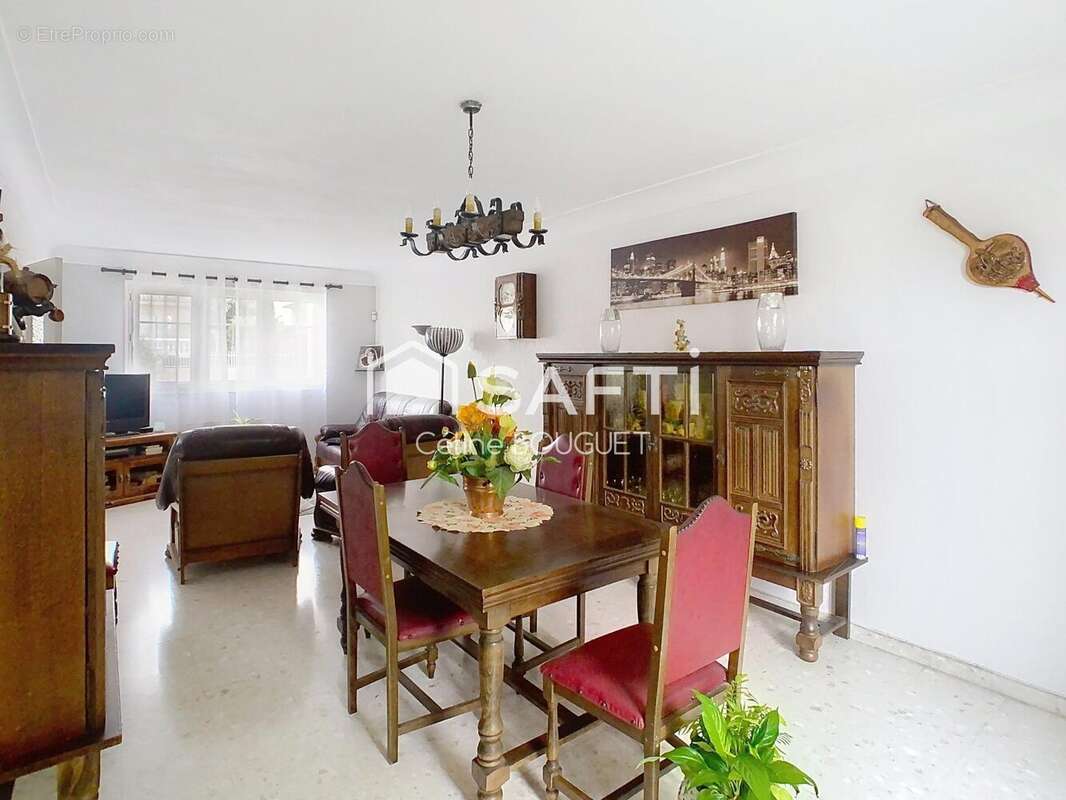 Photo 2 - Maison à CASTELSARRASIN