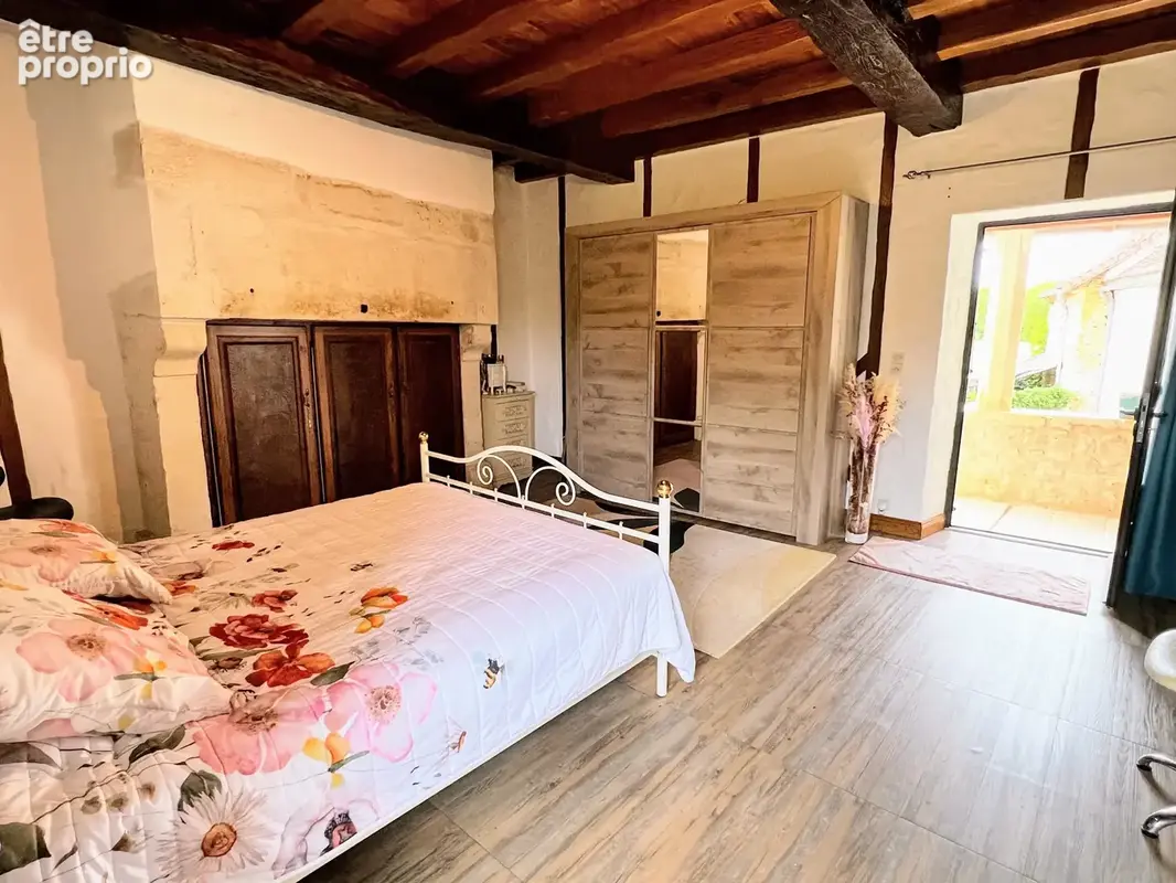 Maison en pierre pleine de caractère - photo 7